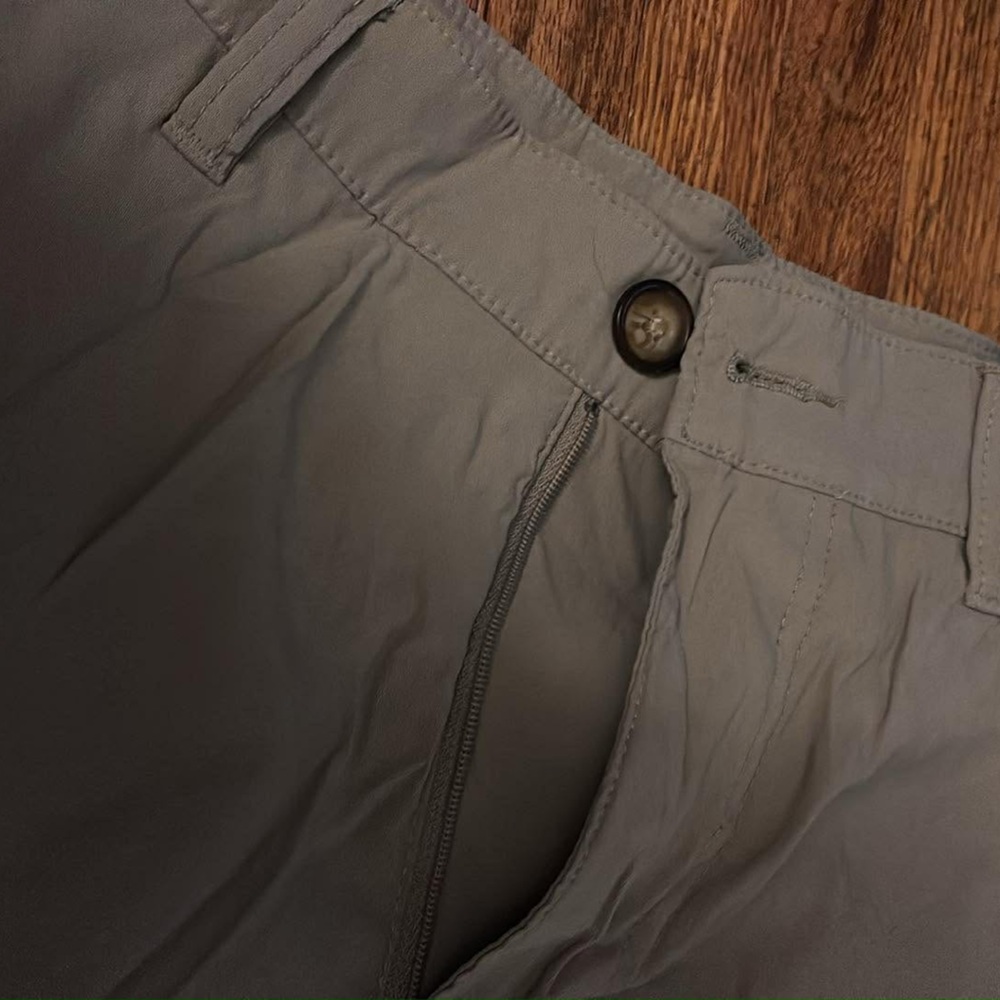 UNIONBAY Men's Khaki Chinos - Picture 4 of 9
